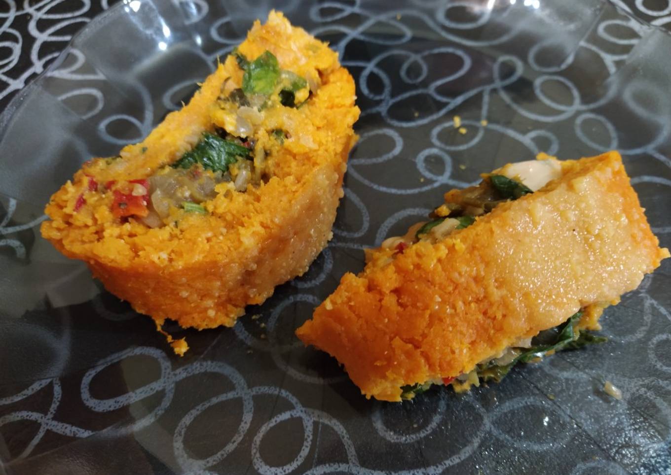 Arrollado de calabaza relleno de espinaca y roquefort