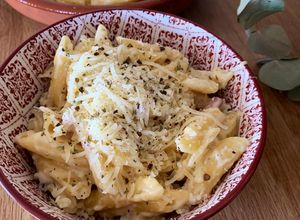 Foto principal de Macarrones con quesos y bacon en Thermomix ¡primera vez que hago la pasta en la Thermomix!