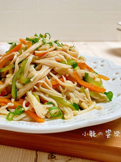 涼拌金針菇 的食譜成品照片