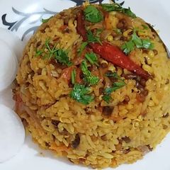 A picture of Healthy & Tasty Moong Sprouts Pulao/ Rich Protein Sprouts Pulao.