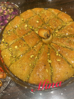 عکسی از دستور باقلوا قالبی (پیتزایی) ، باقلوا گل اناری