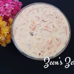A picture of Gajrela or Carrot Rice Kheer.