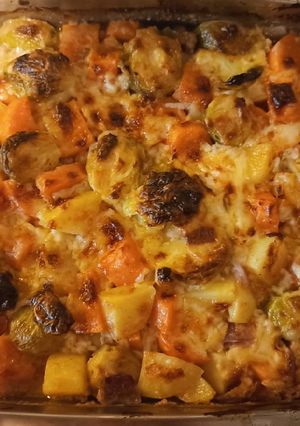 Tepsiben sült zöldségek🍠🥕🥔🧅🧀 recept fotója