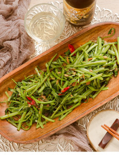 蝦醬炒空心菜 的食譜成品照片