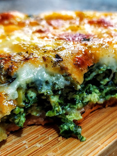 Una foto de Quiche De🌿Espinacas y Mozzarella...!