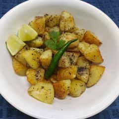 A picture of Aloo Morich.