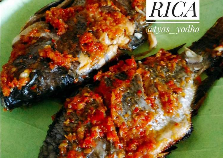 Ikan Bakar Rica