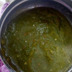 A picture of My winter green chutney.