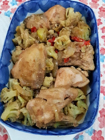 Cara Mudah Menyiapkan Resep Chicken cauli flower with teriyaki sauce yang Lezat Anti Ribet, Lezat