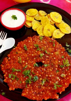 A picture of Sabudana Thalipeeth.