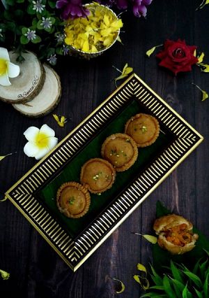 A picture of Gajar Halwa Gujiya.