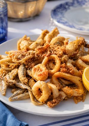 Foto principal de Calamares Fritos con Harina de Garbanzo