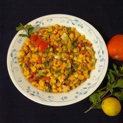 A picture of Corn salad.