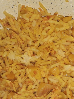 عکسی از دستور قاطی پلو مرغ و لپه