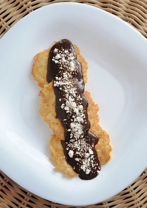Una foto de Tortitas de pollo con mole 🍗