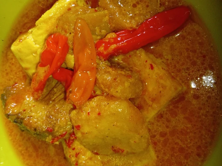 Cara Gampang Membikin Resep 23. Mangut Iwak Pe Krecek Tahu yang Bikin Ngiler Anti Ribet, Lezat Sekali