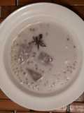 Taro con tapioca. 椰汁芋頭西米露. (Yē zhī yùtou xī mǐ lù)