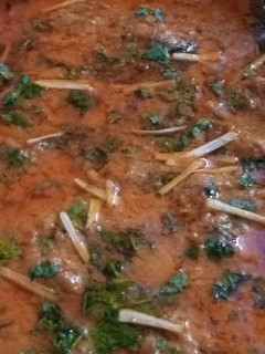 A picture of LAHORI MUTTON KARAHI Very Simple And Tasty😋.