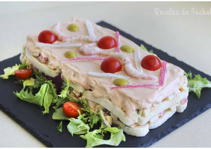 Pastel de pan de molde con frutos del mar Receta de Recetas de Isabel-  Cookpad