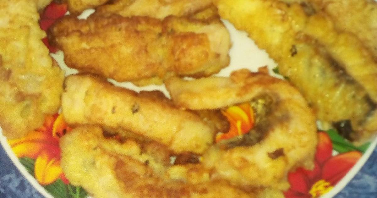 Рыба в кляре на сковороде рецепт пошаговый. Рыбка в кляре на сковороде. Рыбка в кляре на минералке. Филе пангасиуса в кляре. Горбуша в кляре на сковороде.