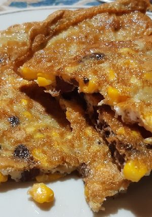 Una foto de Omelette de aceitunas y choclo