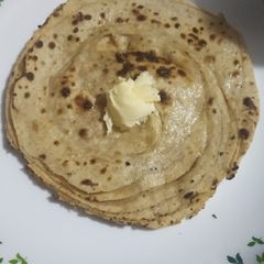 Tandoori lachchha parantha A picture of Tandoori lachchha parantha.