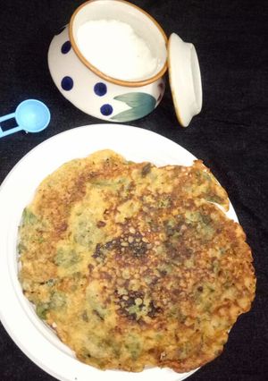 A picture of Aate aur besan ka chilla.
