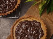 A picture of caramel tart