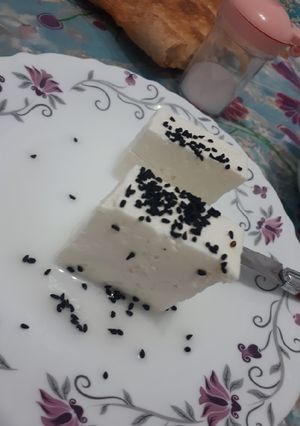 عکسی از دستور پنیر_محلی