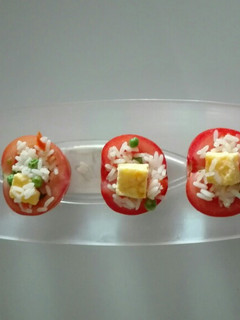 Una foto de Tomates rellenos de arroz