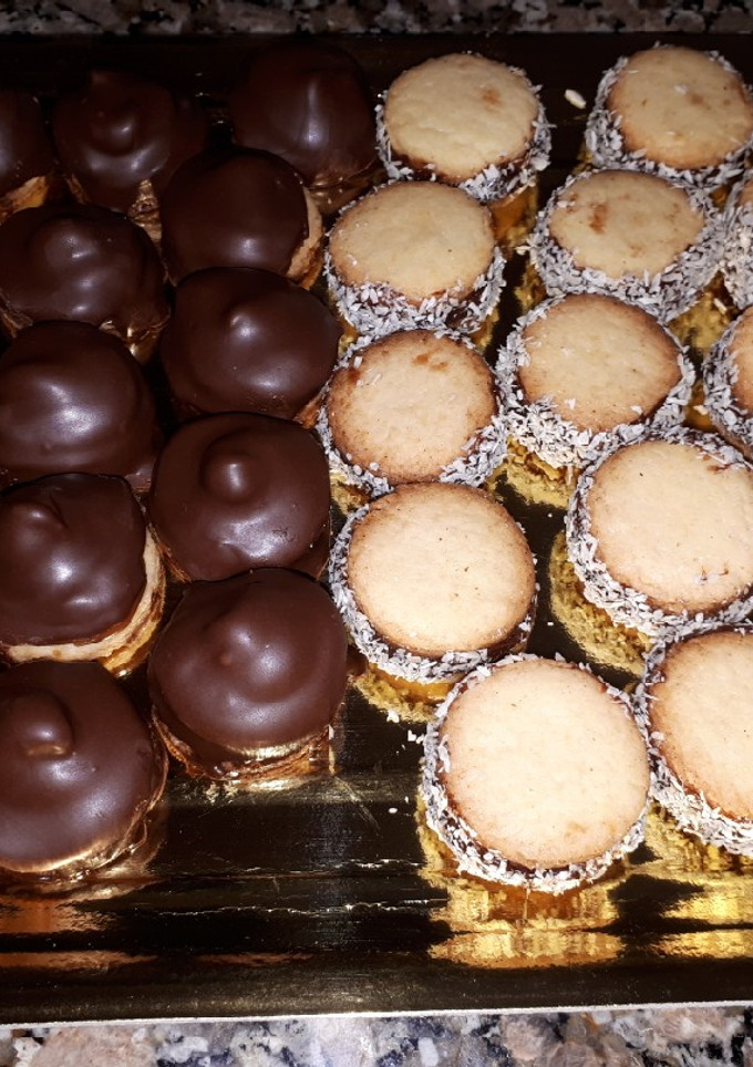 Una foto de Conitos de dulce de leche