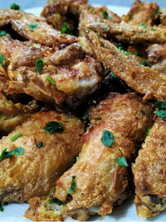 Una foto de Alitas de pollo Ras el Hanout en airfryer