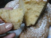 Una foto de bizcocho de harina de arroz