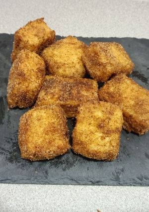 A picture of Leche Frita.
