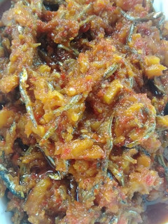 Foto resep Sambal nanas dan ikan teri