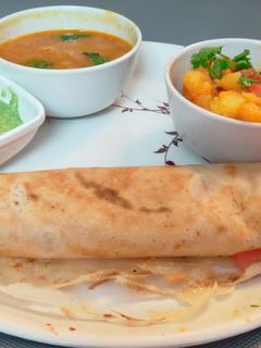 રવા ઢોસા (Rava Dosa Recipe In Gujarati) રેસીપી મુખ્ય ફોટો