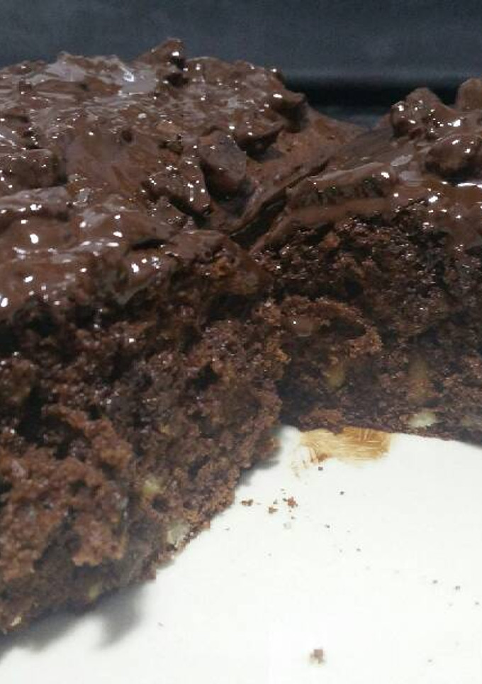 Una foto de Bizcocho rápido de chocolate y jengibre para levantar los ánimos