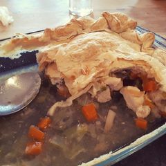 A picture of Chicken, Leek and Tarragon Pie.