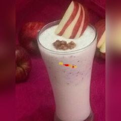 A picture of Apple Banana Milkshake.