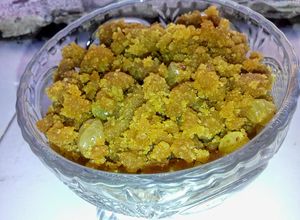 Foto principal de Makhandi halva (dulce suave de Semolina)