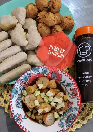 Foto resep Pempek Tenggiri (1 adonan 3 macam)