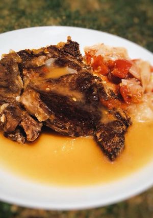 Una foto de Bifes en la cacerola