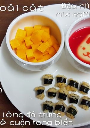 Hình của món Cơm cuộn rong biển cho bé ăn dặm.