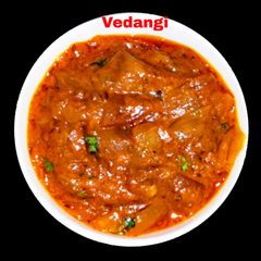A picture of Onion Malai Sabji.