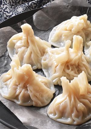 A picture of Easy Xiao Long Bao.