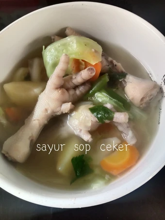Langkah Gampang Membuat Resep SOP ceker ayam yang Bisa Manjain Lidah Anti Ribet, Mantap Sekali