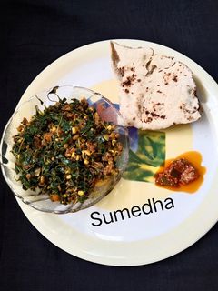 तांदूळका हिरव्या मुगाची भाजी रेसिपी चे मुख्य फोटो 