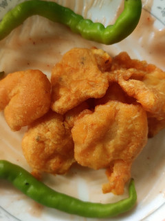 બટાકા ના ભજીયા (Bataka Bhajiya Recipe In Gujarati) રેસીપી મુખ્ય ફોટો