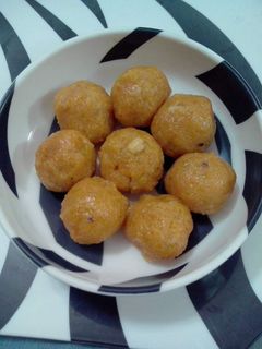 A picture of Pumpkin Laddu.