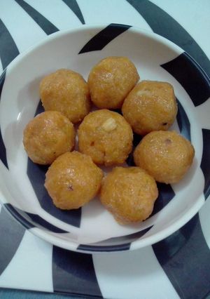 A picture of Pumpkin Laddu.